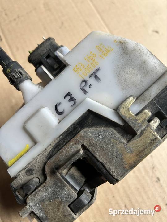 Zamek drzwi prawy tył citroen c3 56316680 osobowe kujawsko-pomorskie Bydgoszcz sprzedam
