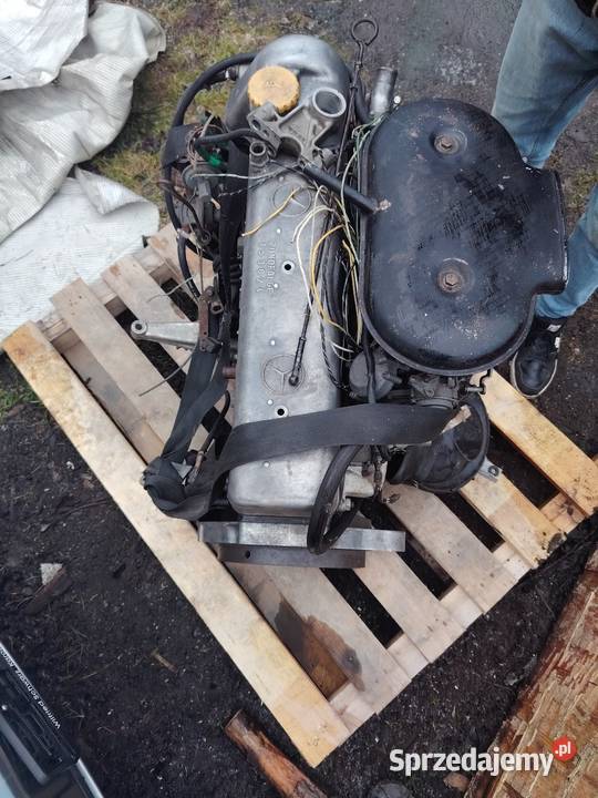 Silnik mercedes 230 s Jelenia Góra