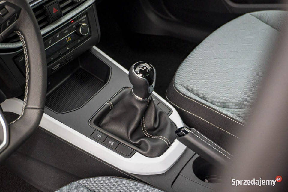 Seat Arona Marina 10 TSI 115 łódzkie Łódź