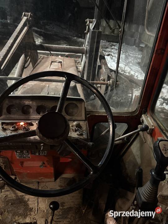 MTZ 82 z turem Robaczyn