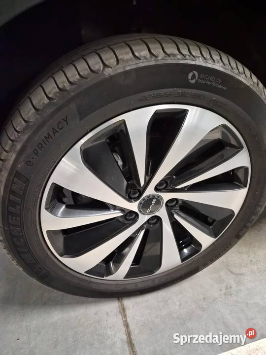 Komplet opon Michelin ePrimacy w rozmiarze 23550 19cale Opole