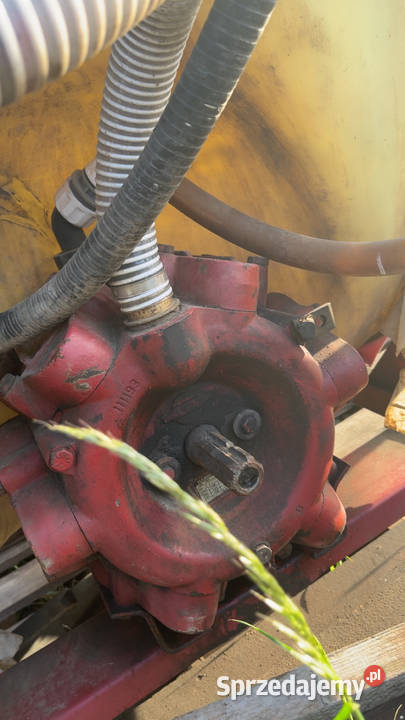 Opryskiwacz Hardi 1000l 12m Turze