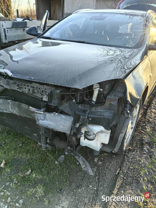 Sprzedam opel Insignia A Sports Tourer 16 Turbo Rok produkcji 2013 Jastrzębie-Zdrój