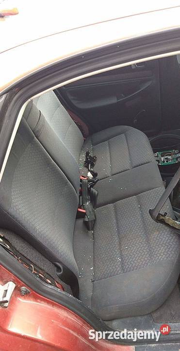 Wnętrze audi a4b5 sedan osobowe