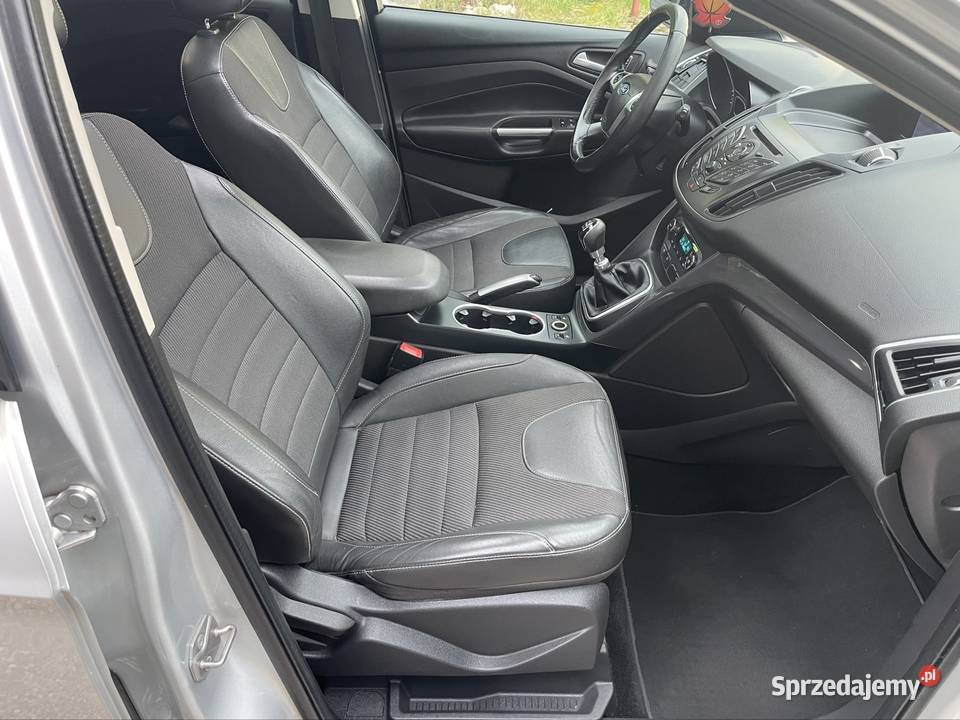 Ford kuga 4x4 full wypas 20 tdci 140 Panorama światła przeciwmgielne Jelenia Góra