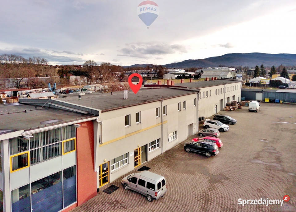 Kompleks handlowo biurowy i magazynowy sprzedam