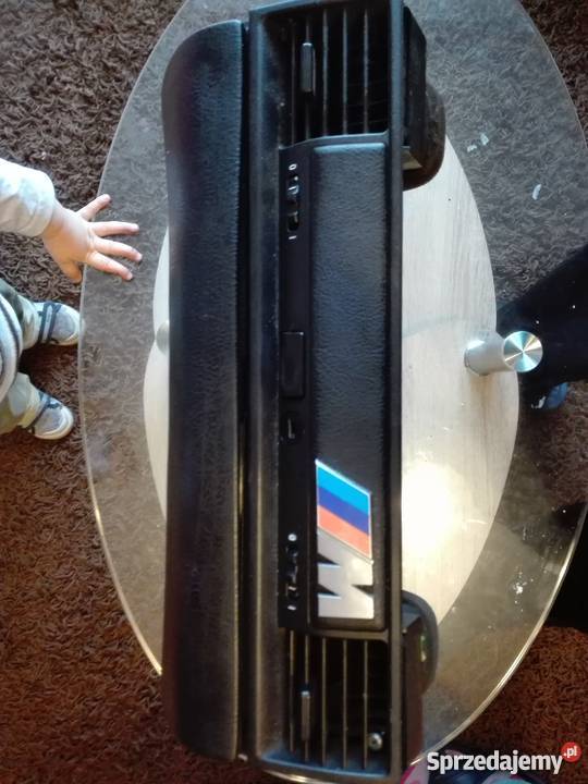 Bmw e36 sedan schowek przedni