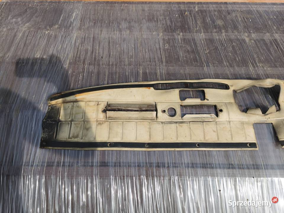 Fiat 126p tapicerka deski rozdzielczej St Wartkowice