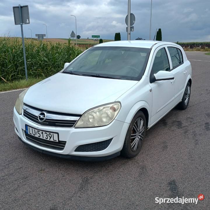 Opel Astra Zamiana Bychawa