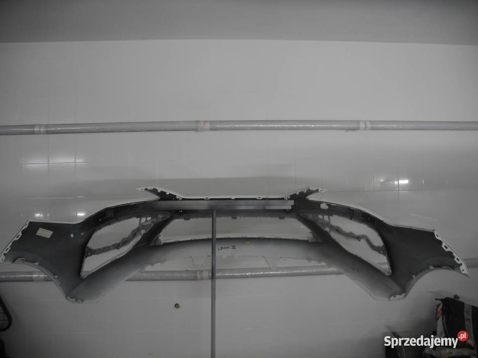 SEAT LEON ZDERZAK PRZEDNI 5F0807221AB osobowe