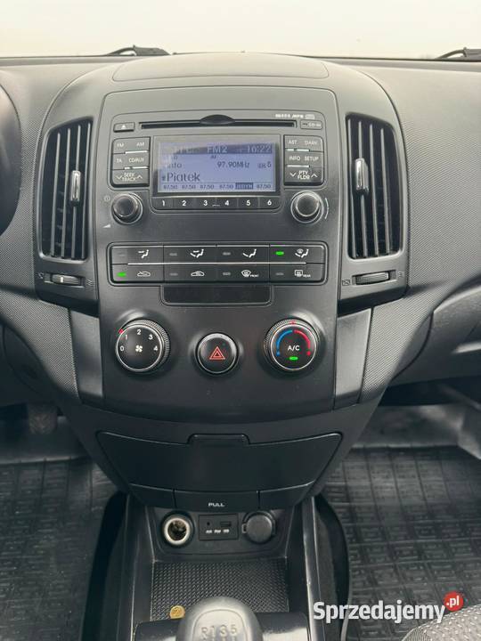 HYUNDAI i30 2010r Klucze