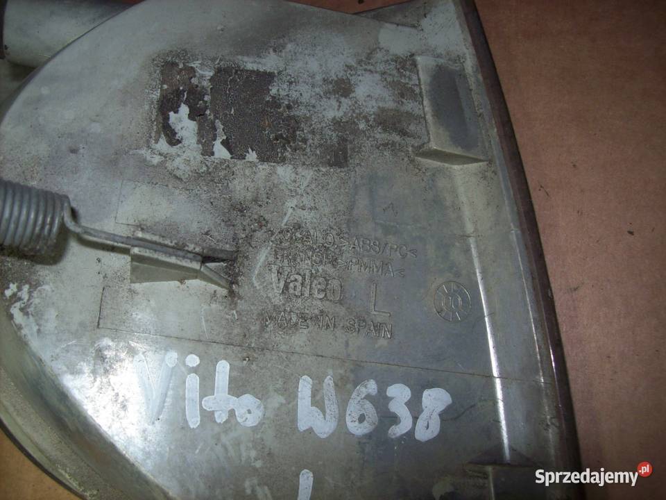 Vito W638 Kierunkowskaz lewy przod przedni Valeo mazowieckie Mińsk Mazowiecki