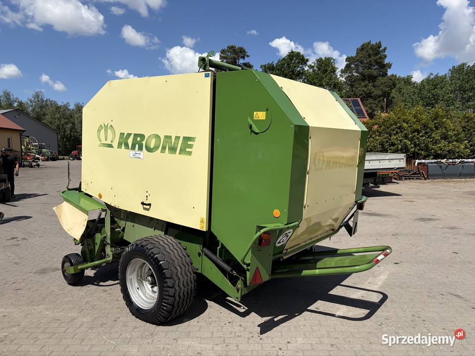 Prasa rolująca Krone Vario Pack 1500 belująca