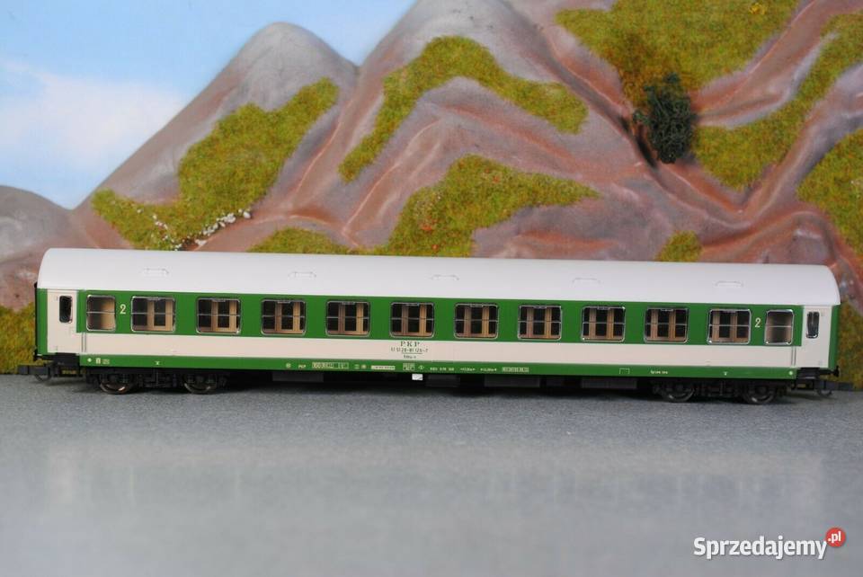 H0 187 PKP 2 kl wagon osobowy Grochów Warszawa