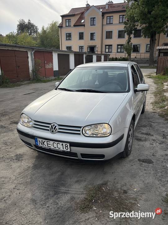 Golf 4 16 benz 5 drzwi klima 250000km Kętrzyn