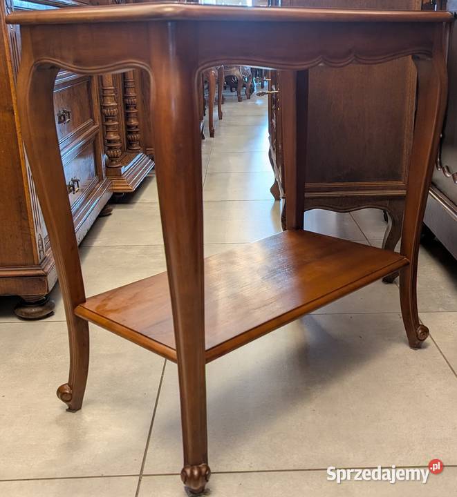 ładny stolik orzechsklep Dąbrowa Górnicza