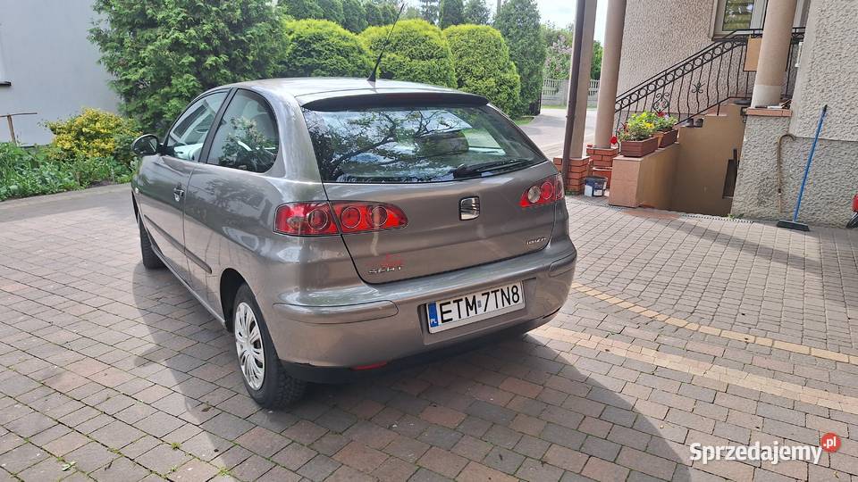 Seat IBIZA III 2002r benzyna 12 Tomaszów Mazowiecki sprzedam