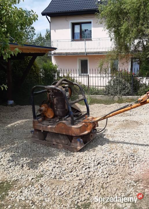 Wynajmę wykonam usługę zagęszczarką Święta Katarzyna