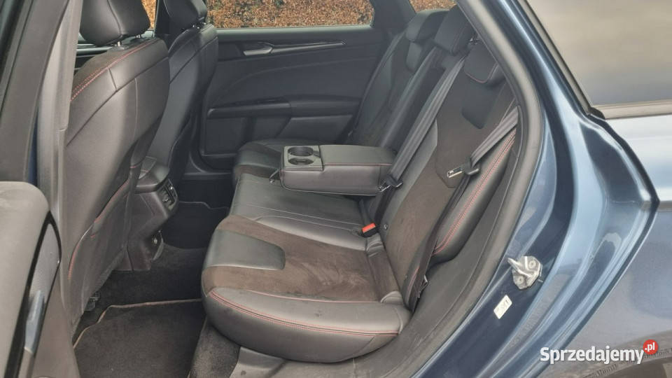 Ford Mondeo Mk5 2014 Sadlno