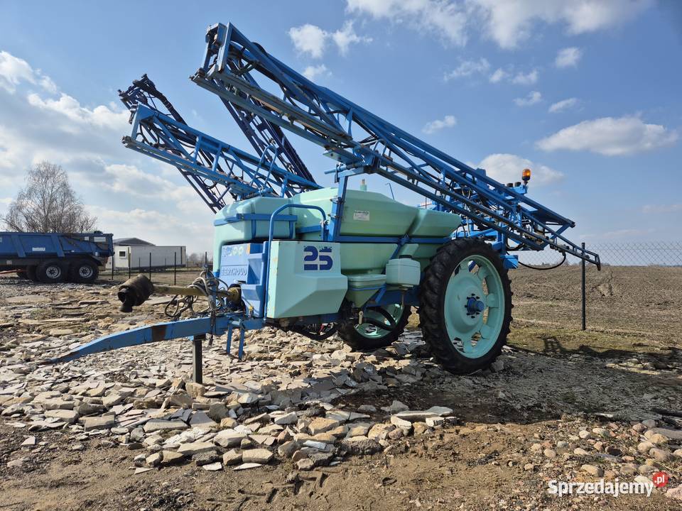 Opryskiwacz ciągany Blanchard ALUMINIOWE RAMIONA lubelskie Okrzeja sprzedam