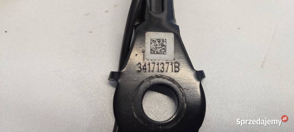AUDI A5 8W ZAPINKA PASA LEWY PRZÓD 8W0857755