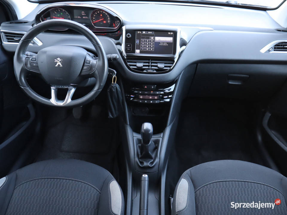 Peugeot 208 12 PureTech wielofunkcyjna kierownica Piaseczno