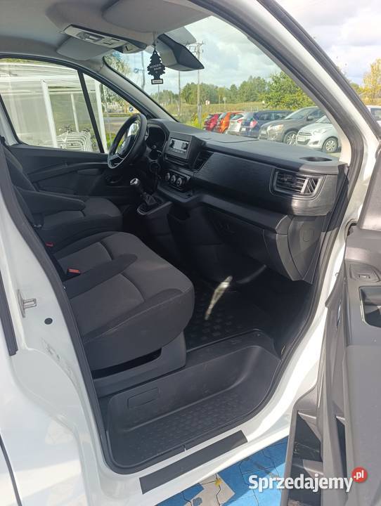 Renault Trafic L1H1 20DCi110 Klima 83tkm VAT1 sprzedam