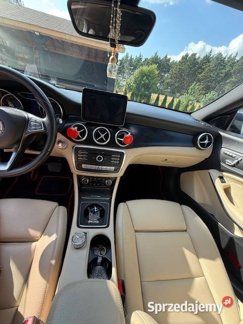 MercedesBenz CLA 4MATIC 2017 Benzyna Słupca