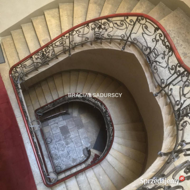 Mieszkanie 215m2 1 pokój Kraków Piłsudskiego kamienica małopolskie