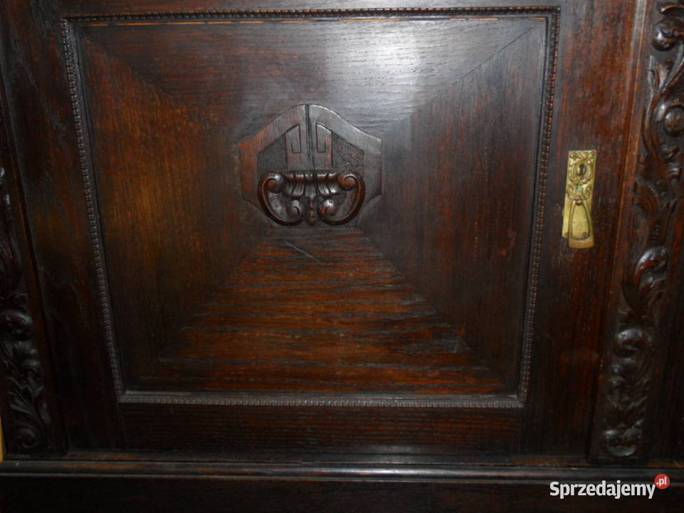 Kredens dębowy Secesja