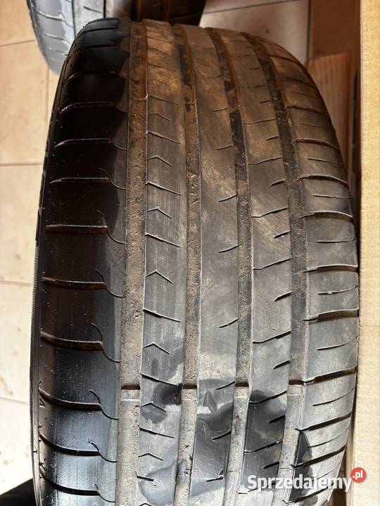 Felgi BMW 17 22545R17 opony letnie