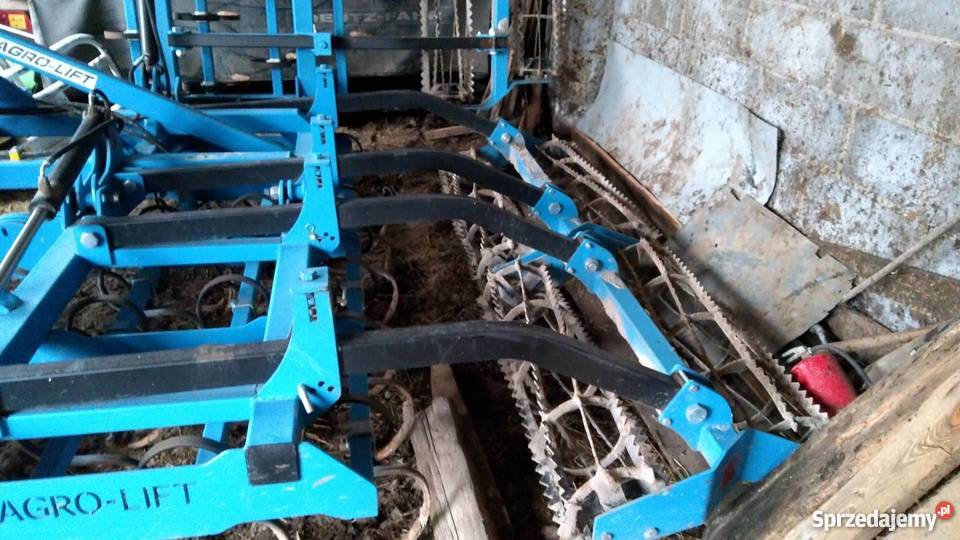 AGROLIFT Pługi Zawitała