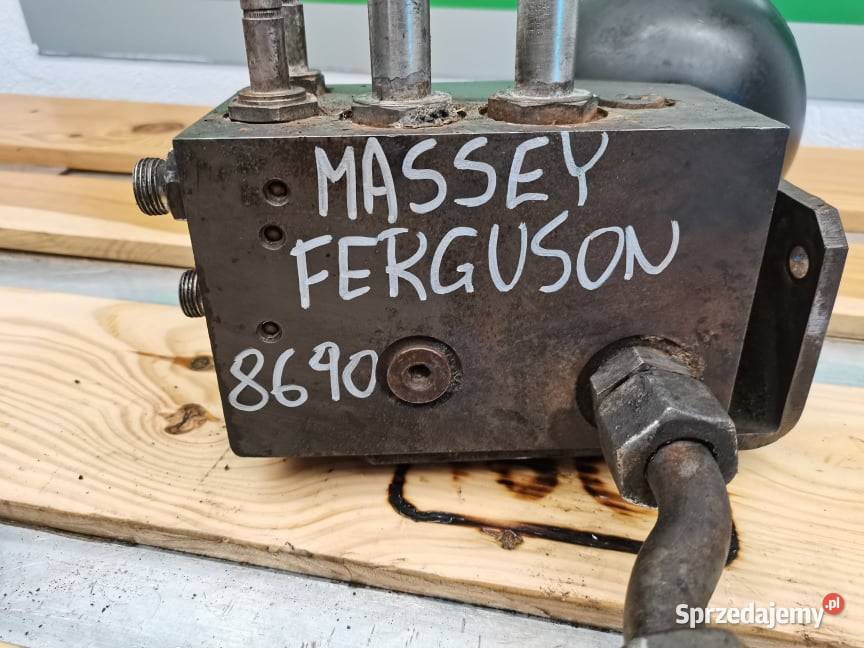 Blok hydrauliczny osi Massey Ferguson 8690 Husco Wilkowo sprzedam