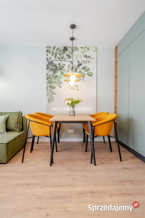 sprzedaży mieszkania 48m2 3 pok Kraków