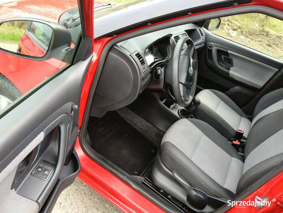 Ładna nie zgnita Skoda Fabia 12 benzyna 2009 186 Domaradz
