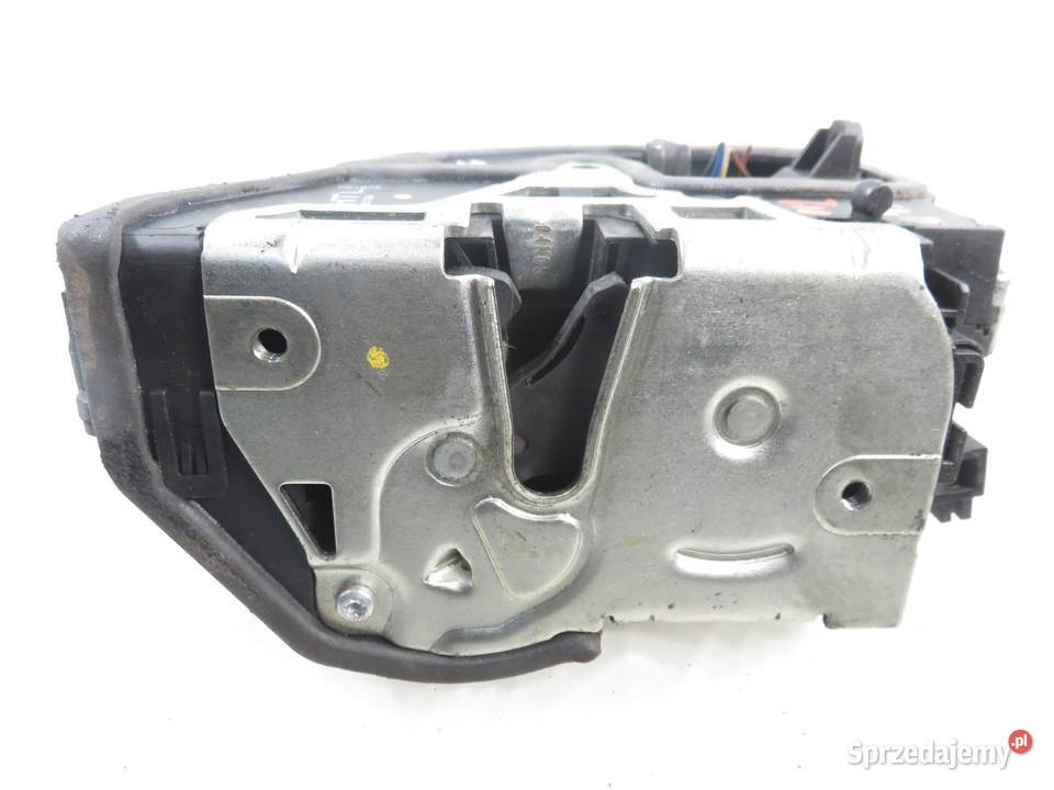 ZAMEK LEWY TYLNY BMW 3 E90 7060295