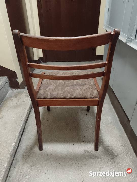 KRZESŁO DREWNIANE PRL Wołomin