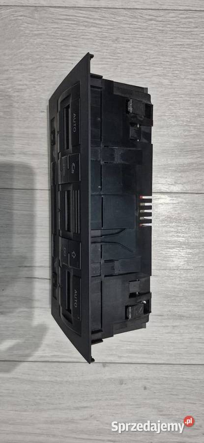 Panel nawiewu climatronic Audi A4 B6 B7 1DIN osobowe Słupsk