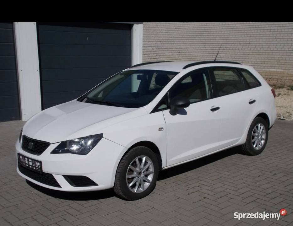 Seat Ibiza Kombi Benzyna 2012 14