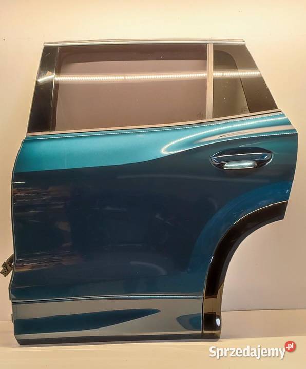 VW TAYRON DRZWI LEWY TYŁ 2025 LP5J 57L833055 osobowe