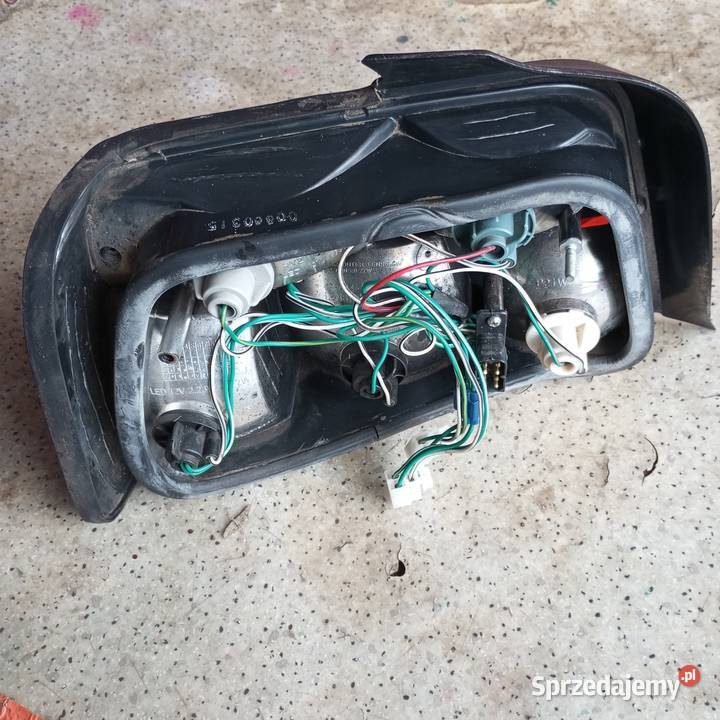 Lampa tył tylna prawa BMW E36 sedan LED DEPO dolnośląskie Złotoryja sprzedam