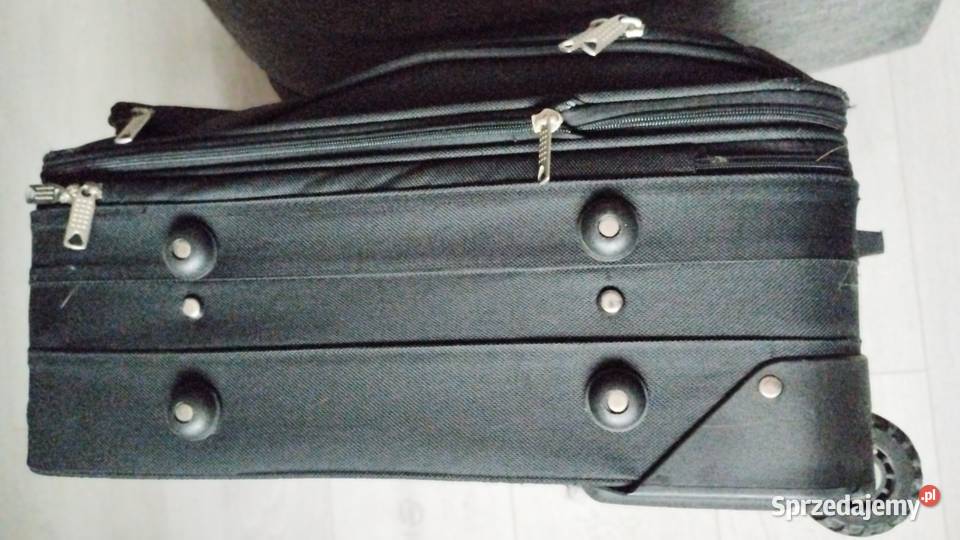 walizka czarna czytaj opis Poznań
