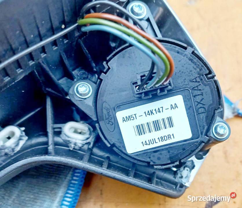 FORD FOCUS MK3 III PODUSZKA AIRBAG KIEROWCY CAŁA osobowe sprzedam