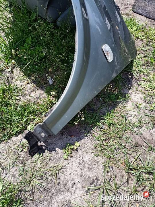 Błotnik lewy nissan primera P12 K30G zachodniopomorskie Szczecin