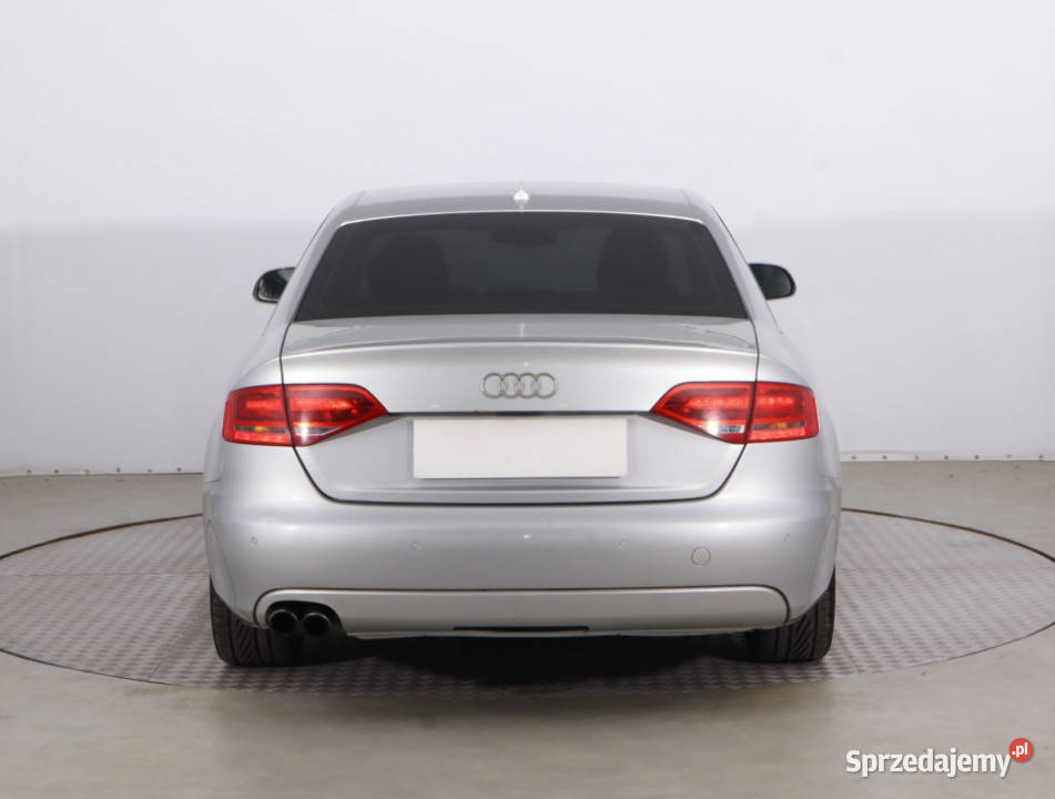 Audi A4 18 TFSI manualna Piaseczno