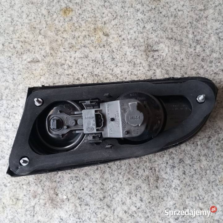SEAT Cordoba II Lampa w klapę lewa tylna wysyłka Złotoryja