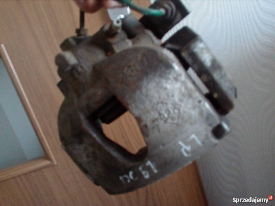 zaciski hamulcowe przód lewy prawy Laguna II osobowe Lublin