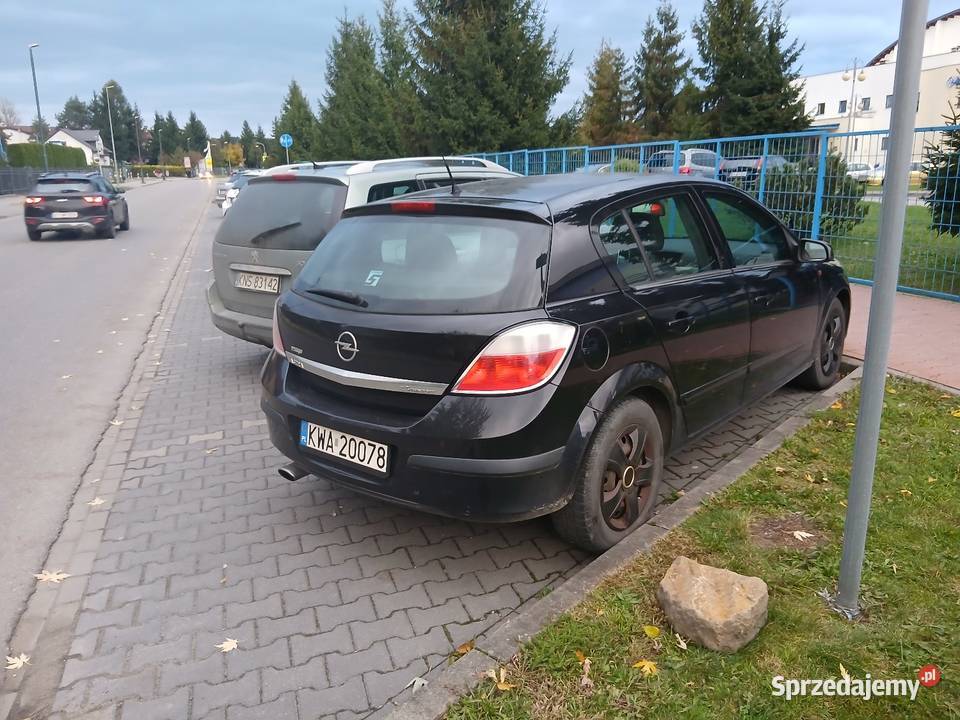 Opel Astra 16 benz 172000km Astra Nowy Sącz