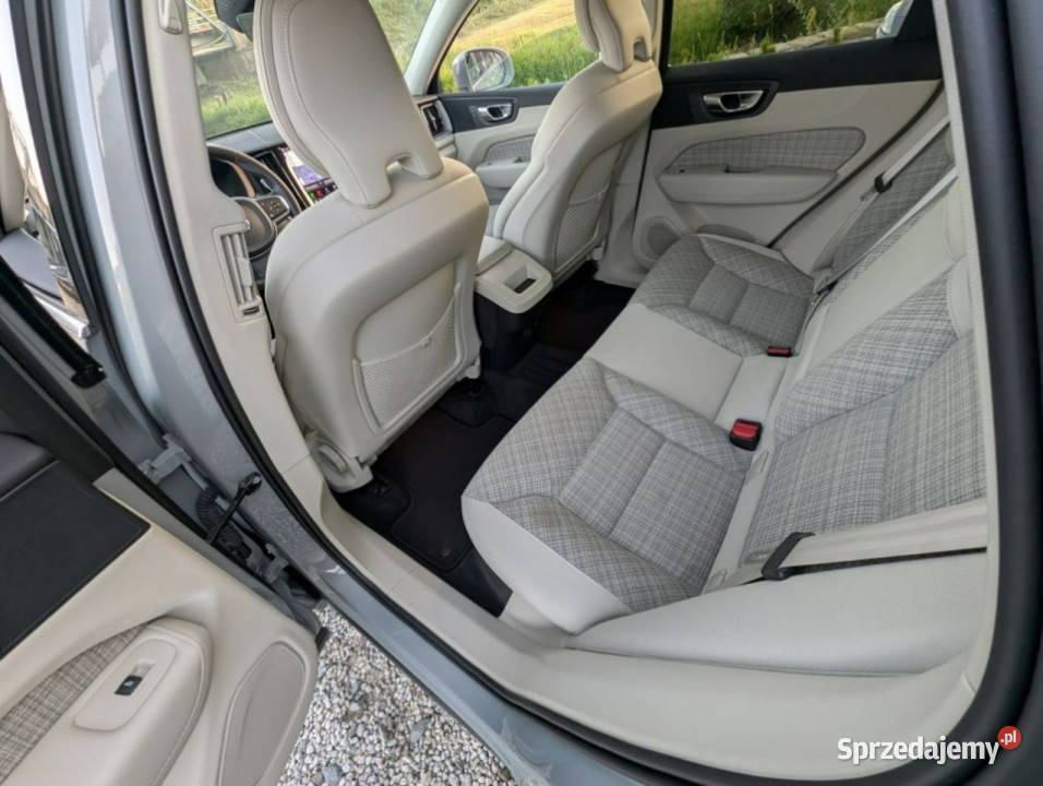 Volvo XC 60 XC 60 B4 Bogate Wyposażenie światła przeciwmgielne dolnośląskie Kamienna Góra