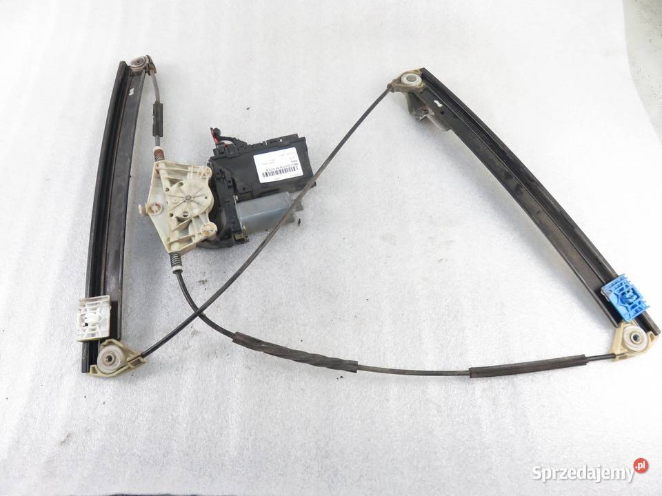 PODNOŚNIK SZYBY PRAWY PRZEDNI AUDI A4 B6